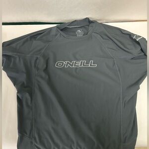 O’Neil SPF surfing shirt